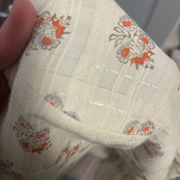 Club Monaco Eggshell Cotton Boho Dress with Shimmer | Size 6 - Picture 3 of 9